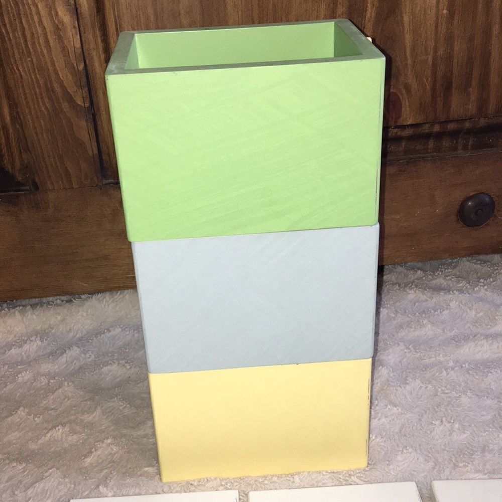 PotteryâBarn KidsâStorageâBoxes - Picture 4 of 9